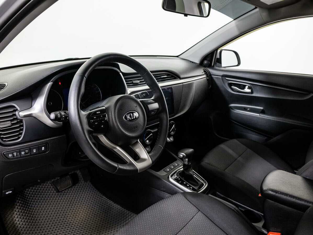 Б/У Киа Рио 2021 года. Фото: #10