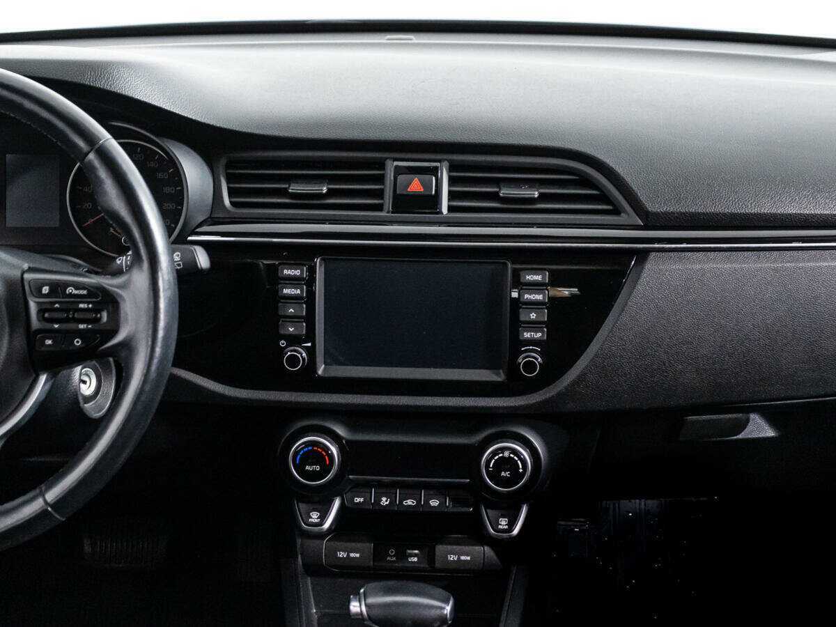 Б/У Киа Рио 2019 года. Фото: #13