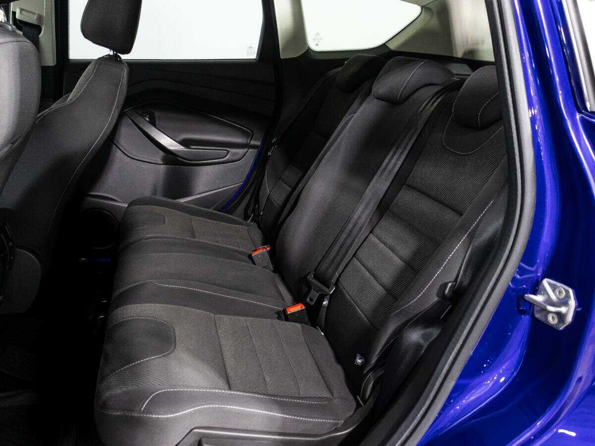 Б/У Форд Куга 2016 года. Фото: #9