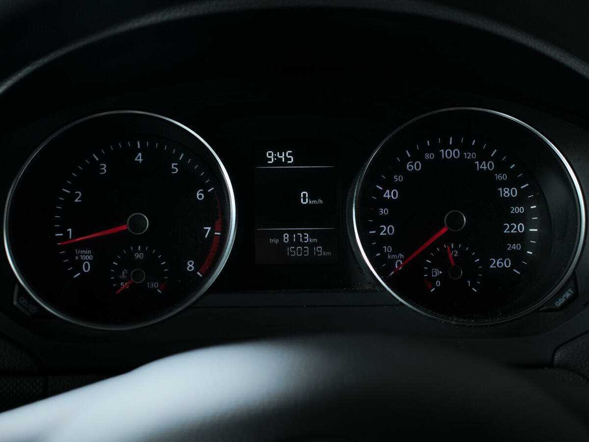 Б/У Фольксваген Джетта 2015 года. Фото: #10