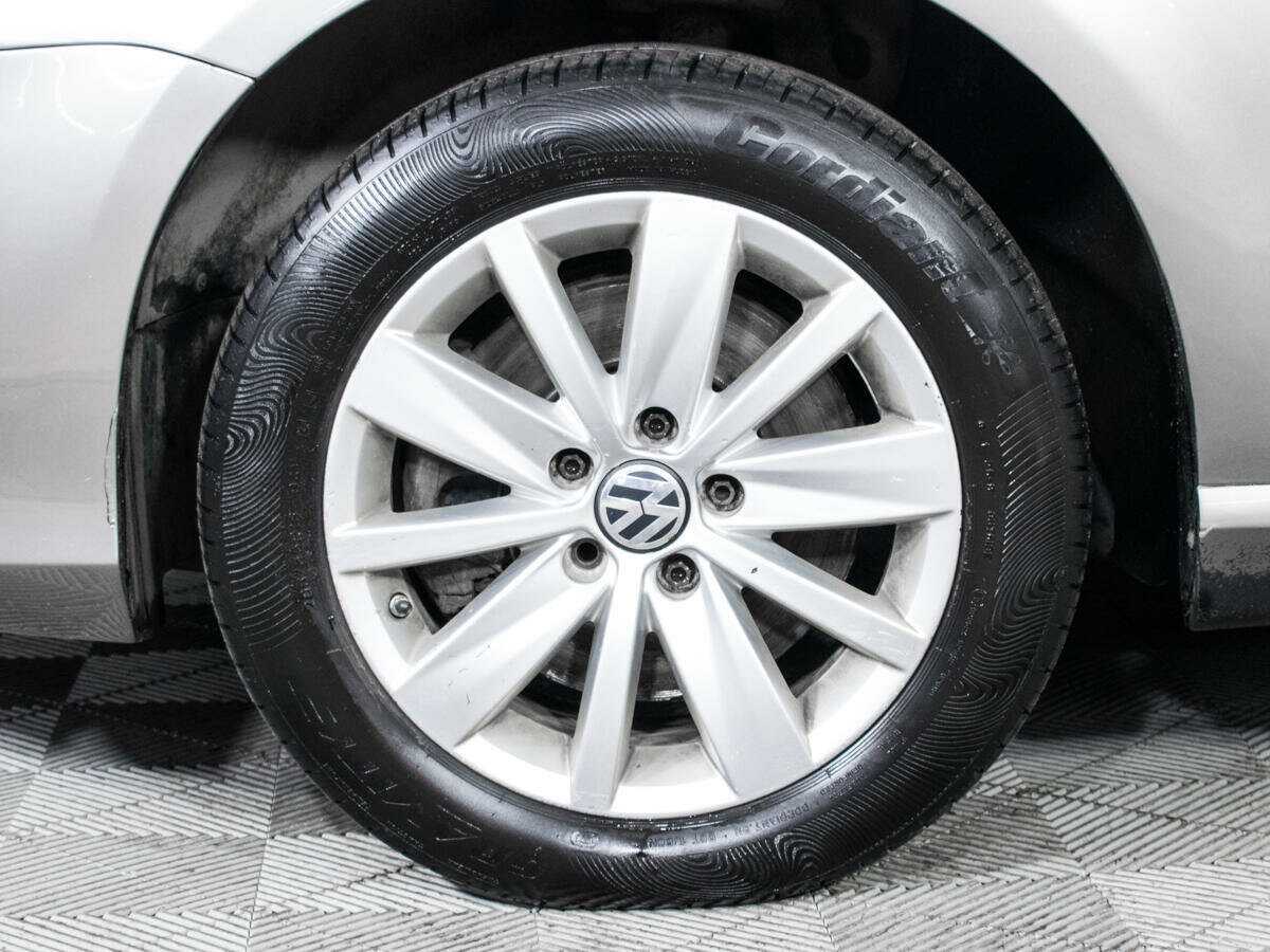 Б/У Фольксваген Пассат 2012 года. Фото: #15