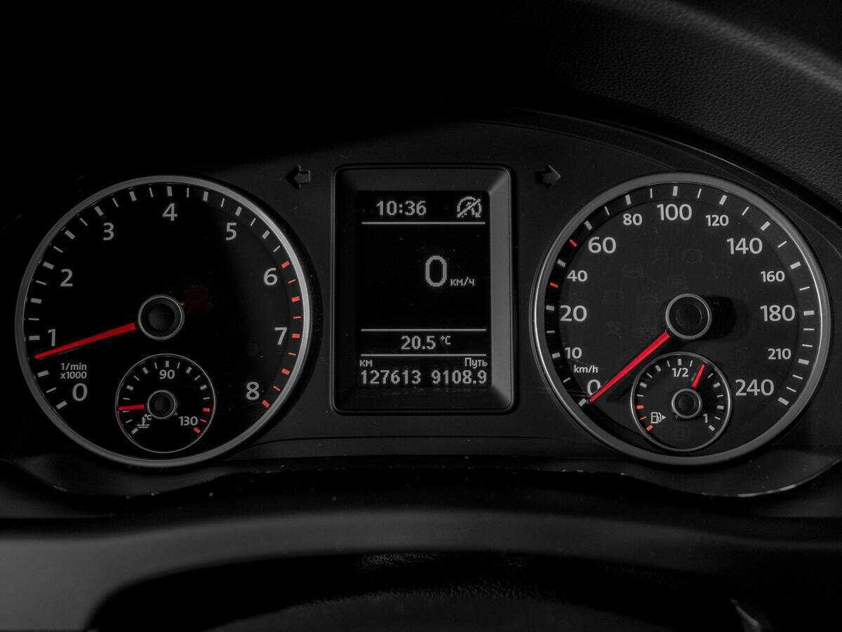 Б/У Фольксваген Тигуан 2014 года. Фото: #7