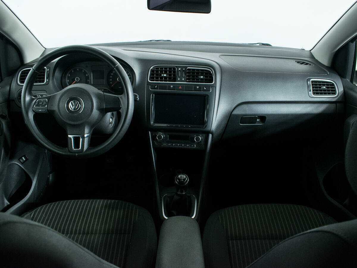 Б/У Фольксваген Поло 2014 года. Фото: #11