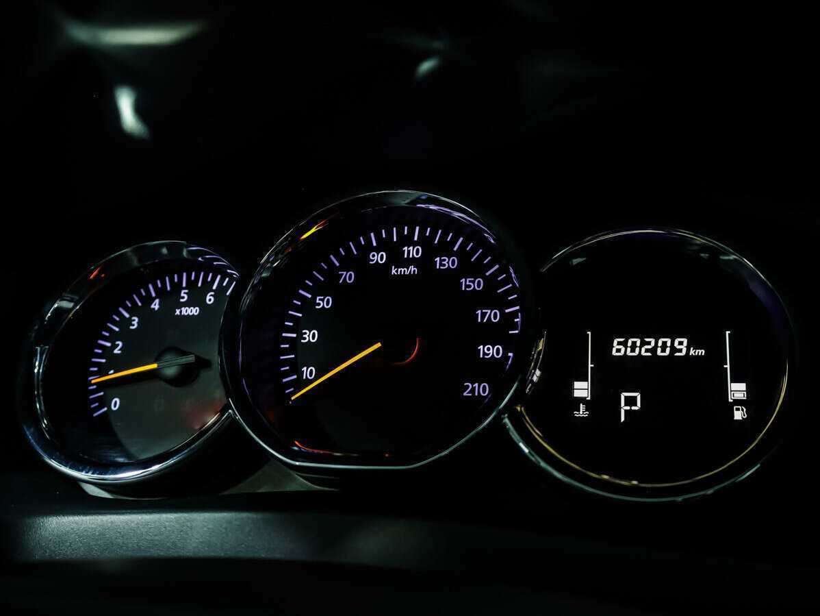 Б/У Рено Логан 2019 года. Фото: #13