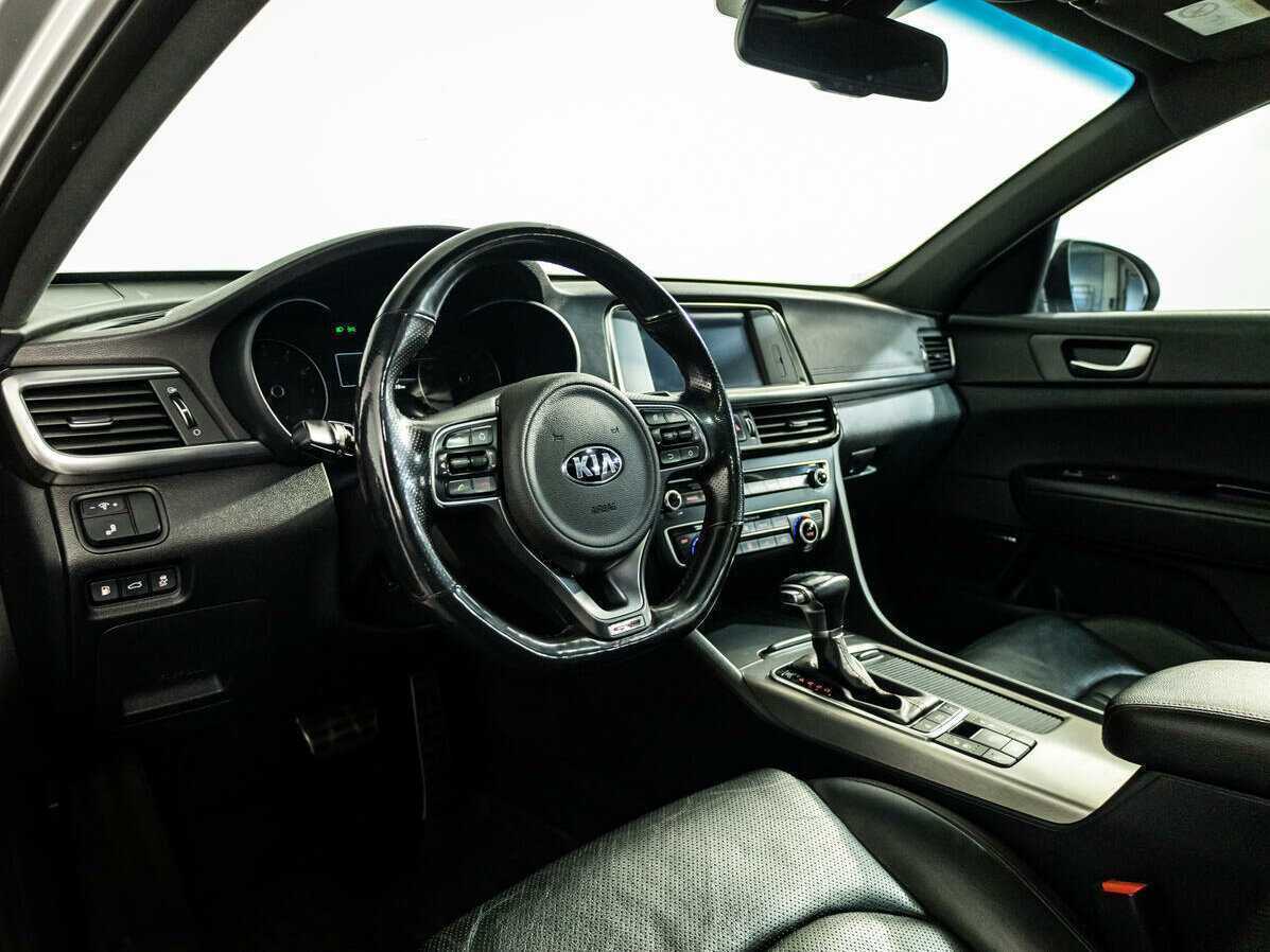 Б/У Киа Оптима 2016 года. Фото: #9