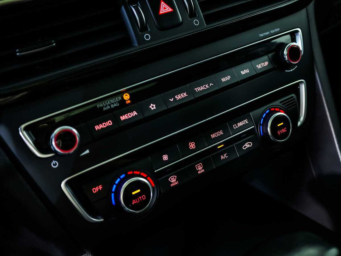 Б/У Киа Оптима 2019 года. Фото: #13