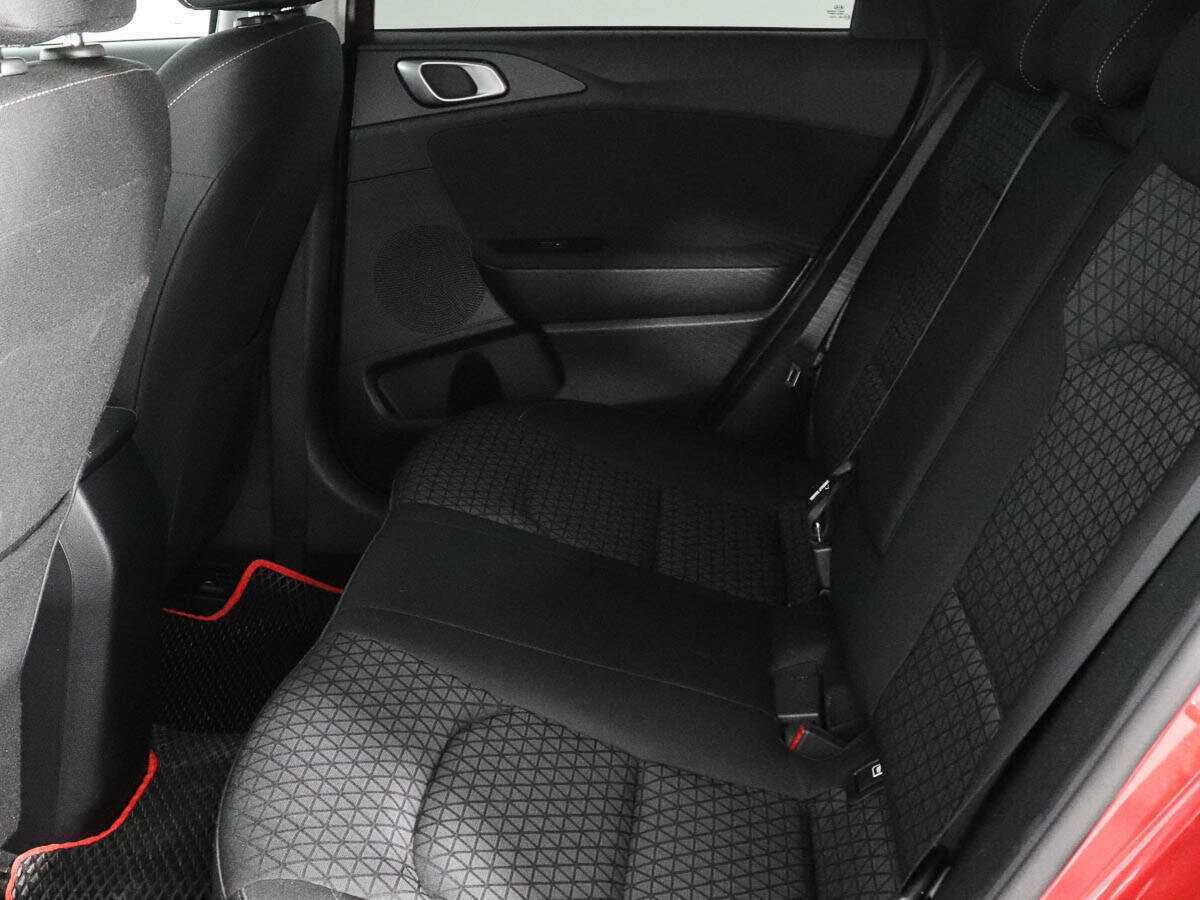 Б/У Киа Сид 2019 года. Фото: #10