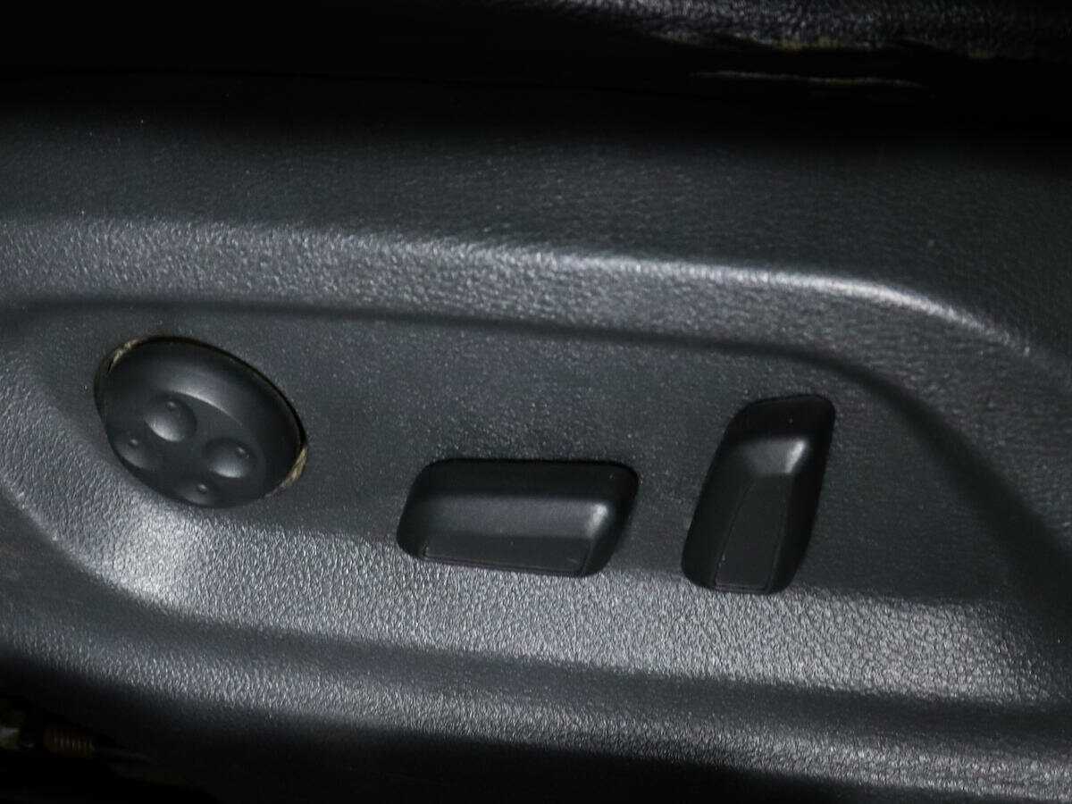 Б/У Фольксваген Тигуан 2012 года. Фото: #13