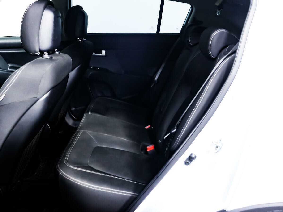 Б/У Киа Спортейдж 2014 года. Фото: #11