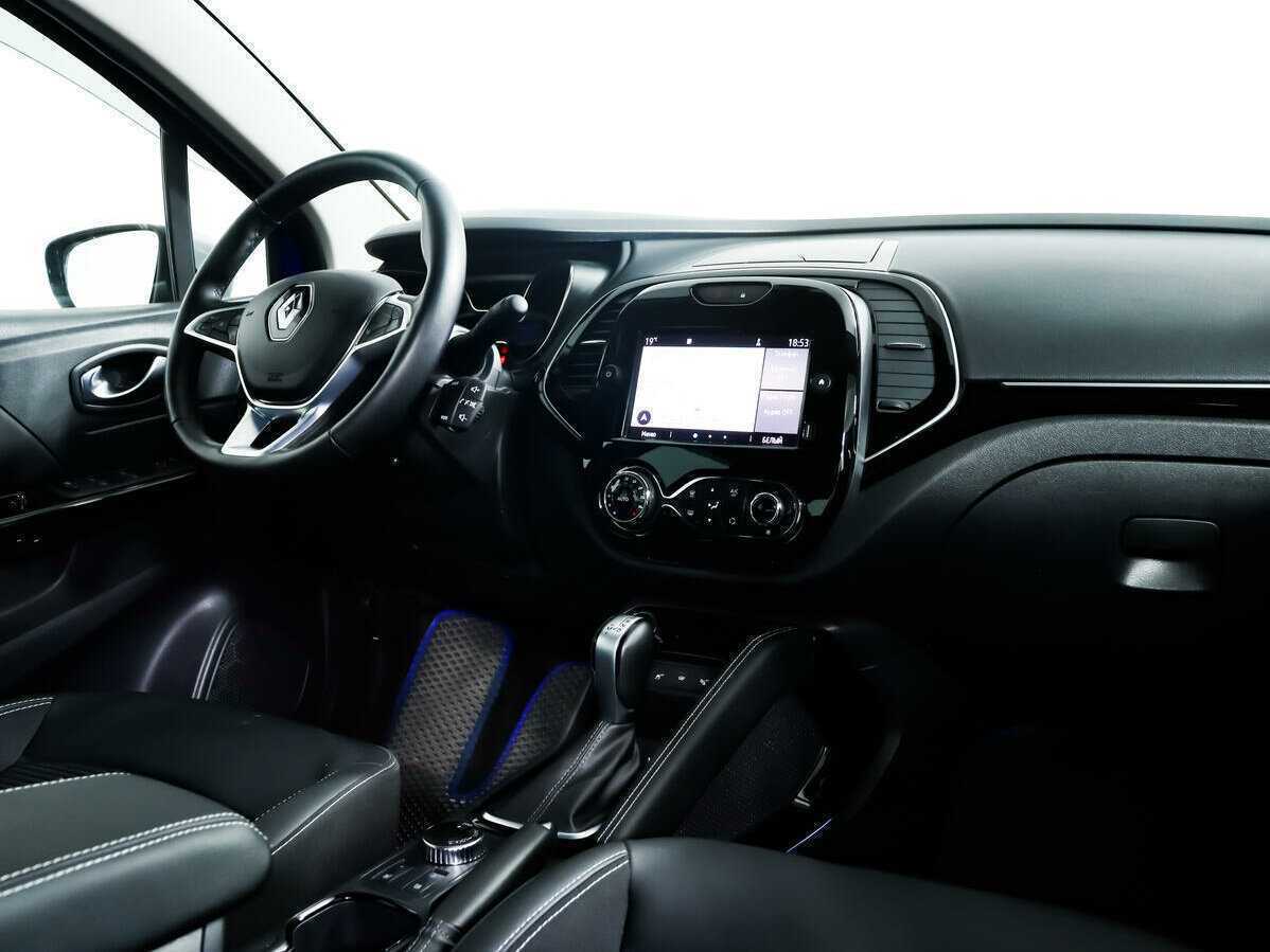 Б/У Рено Каптюр 2021 года. Фото: #8