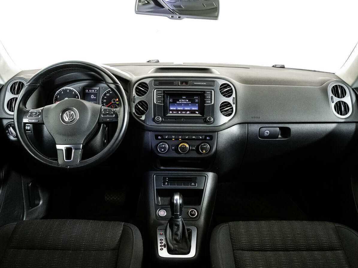 Б/У Фольксваген Тигуан 2016 года. Фото: #7