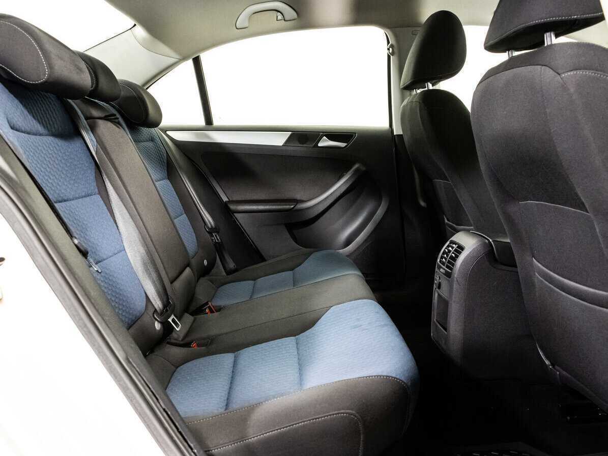 Б/У Фольксваген Джетта 2013 года. Фото: #11