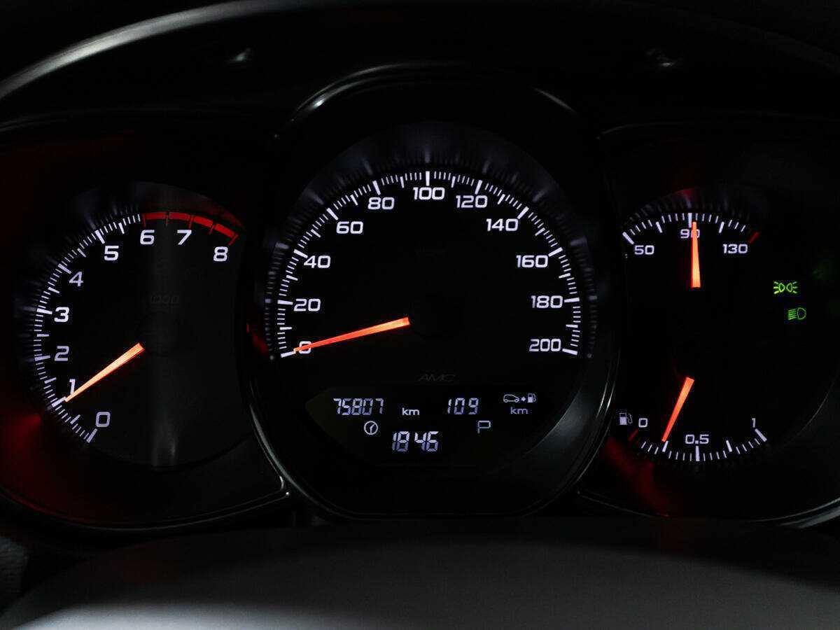 Б/У Лада (ВАЗ) Веста 2020 года. Фото: #11