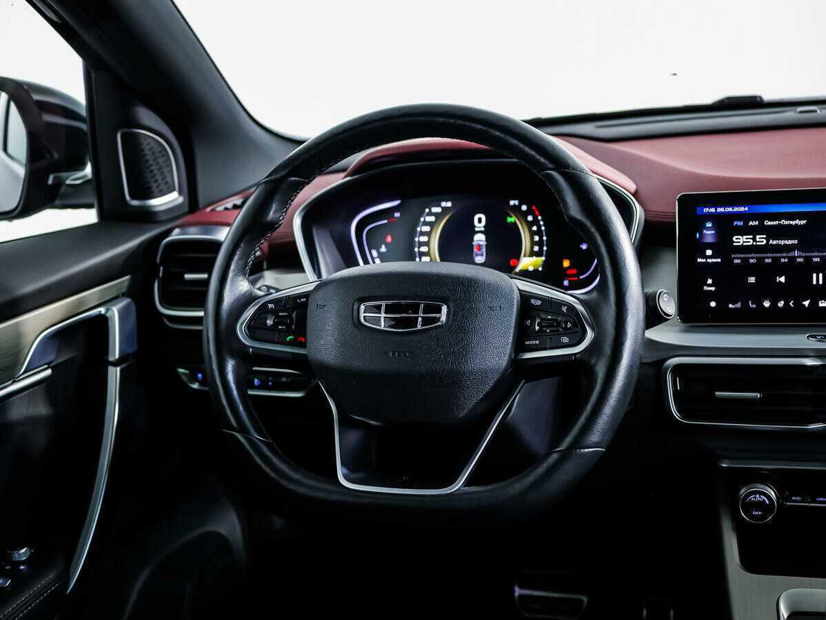 Б/У Джили Кулрэй 2021 года. Фото: #9