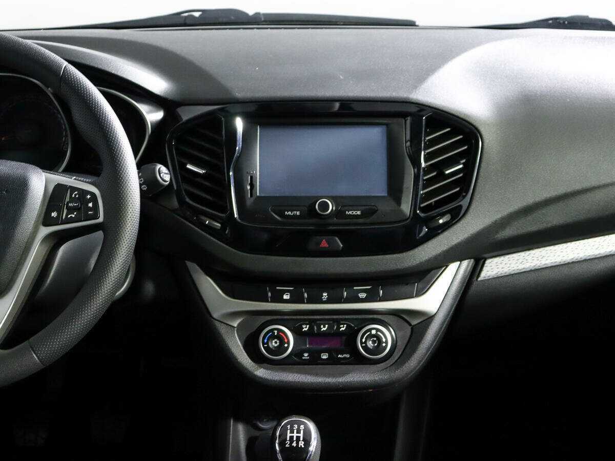 Б/У Лада (ВАЗ) Веста 2019 года. Фото: #10