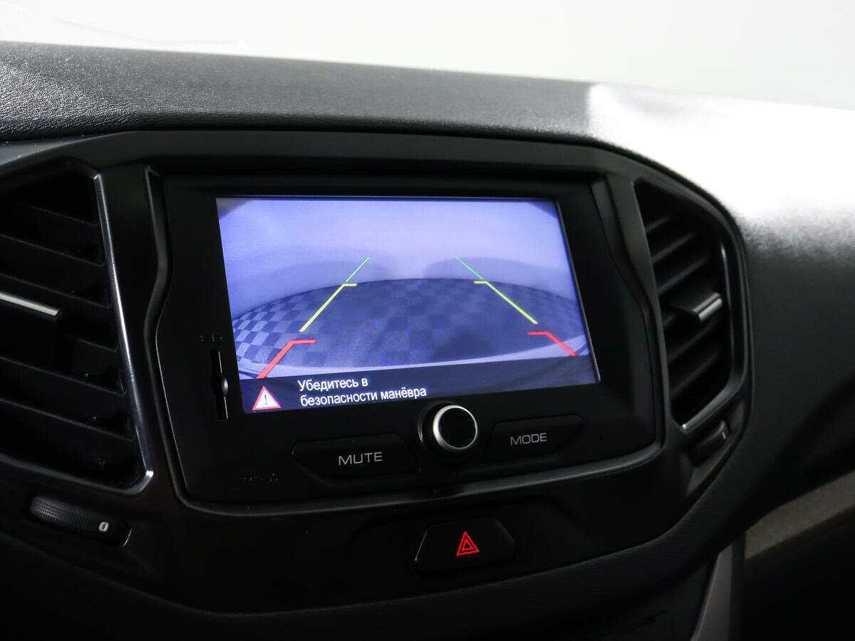 Б/У Лада (ВАЗ) Веста 2019 года. Фото: #11