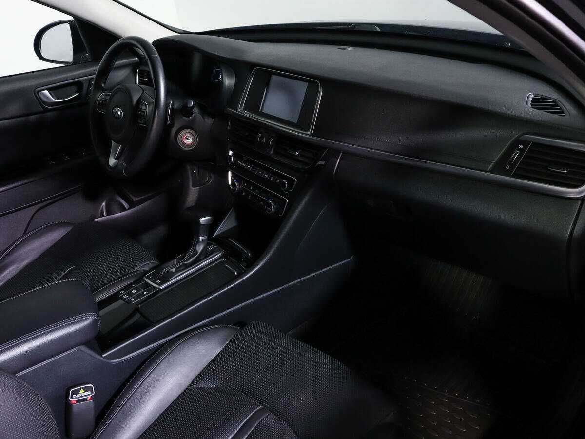 Б/У Киа Оптима 2018 года. Фото: #8