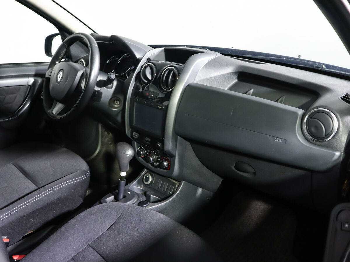 Б/У Рено Дастер 2017 года. Фото: #8