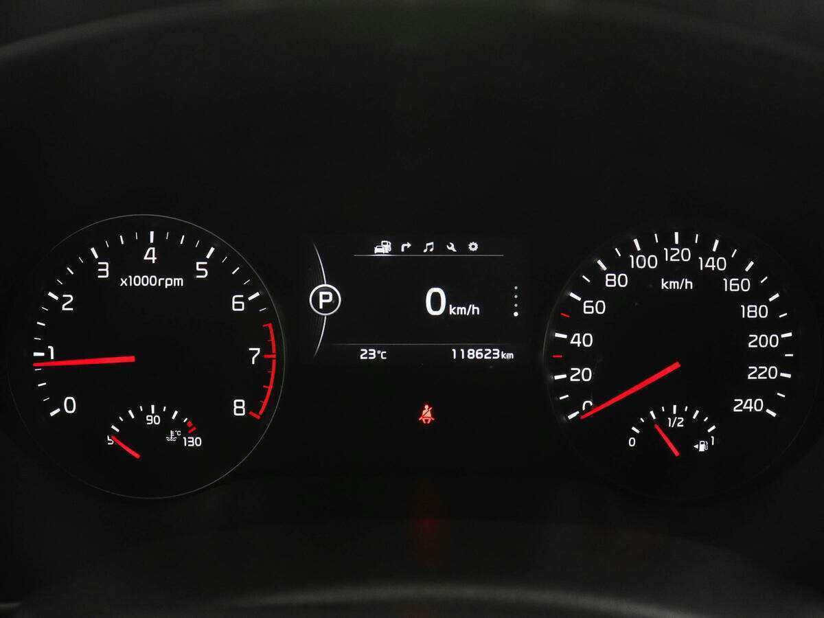 Б/У Киа Спортейдж 2016 года. Фото: #10