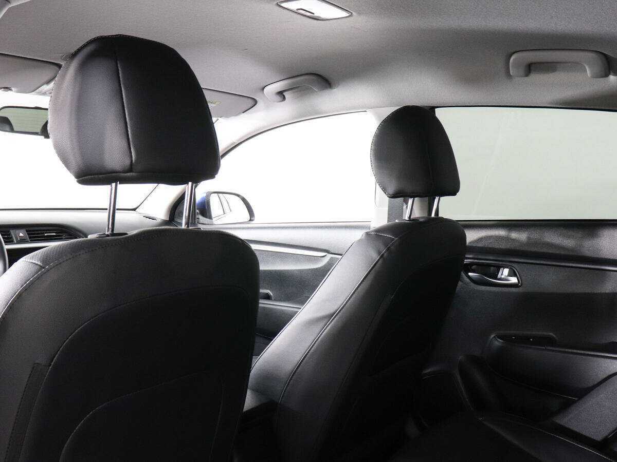 Б/У Киа Рио 2021 года. Фото: #11