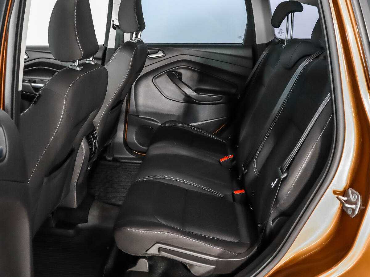 Б/У Форд Куга 2017 года. Фото: #10