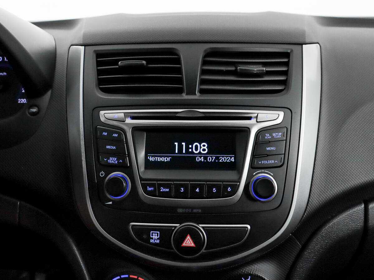 Б/У Хендай Солярис 2016 года. Фото: #12