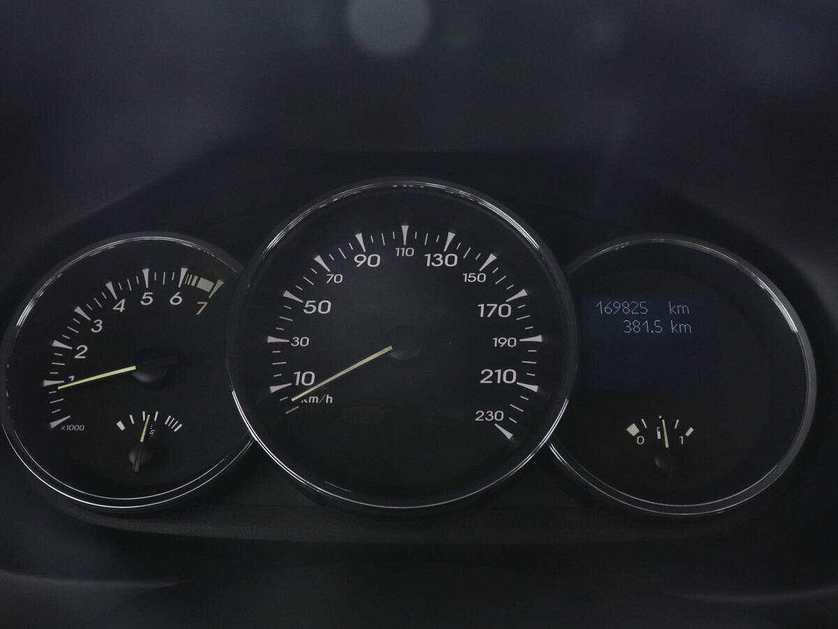 Б/У Рено Меган 2012 года. Фото: #10