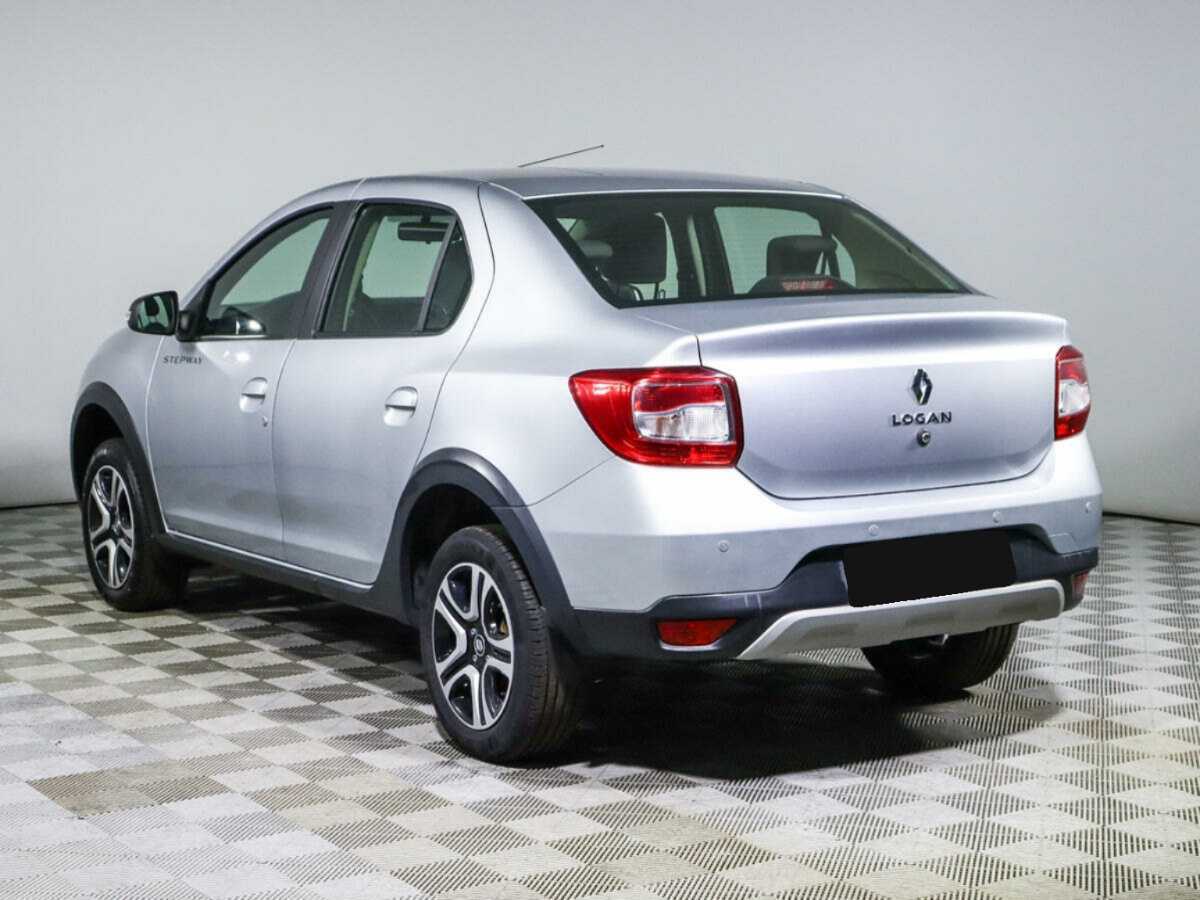 Б/У Рено Логан 2022 года. Фото: #5