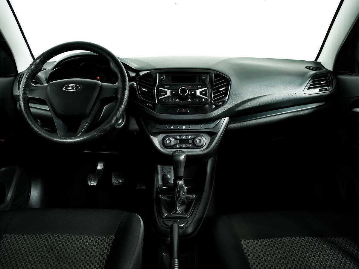 Б/У Лада (ВАЗ) Веста 2021 года. Фото: #10