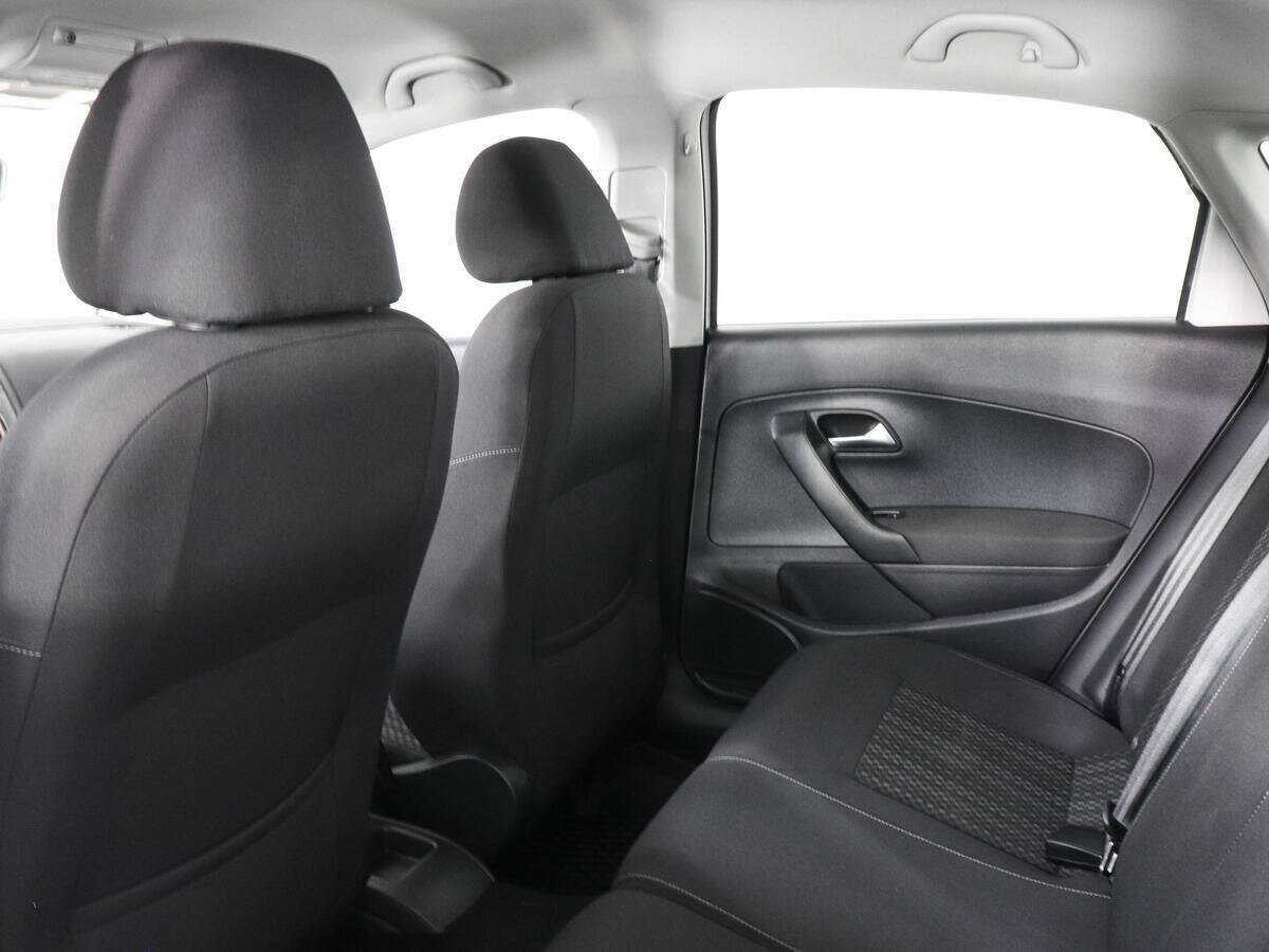 Б/У Фольксваген Поло 2019 года. Фото: #11