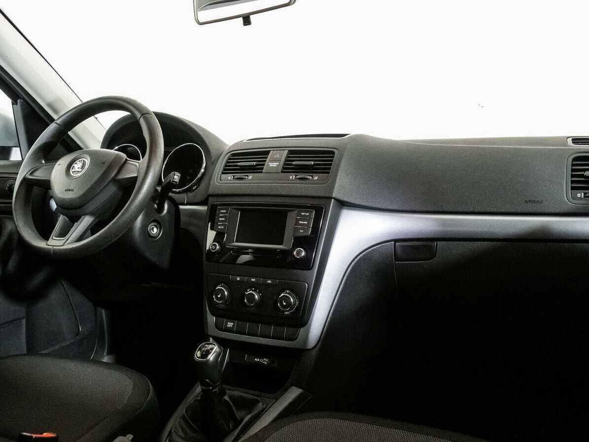 Б/У Шкода Йети 2017 года. Фото: #8