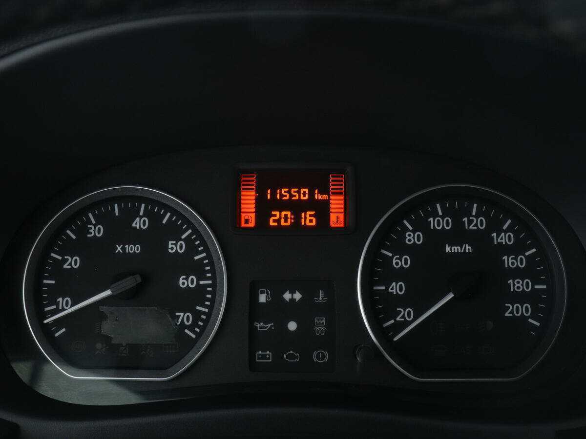 Б/У Рено Сандеро 2013 года. Фото: #5