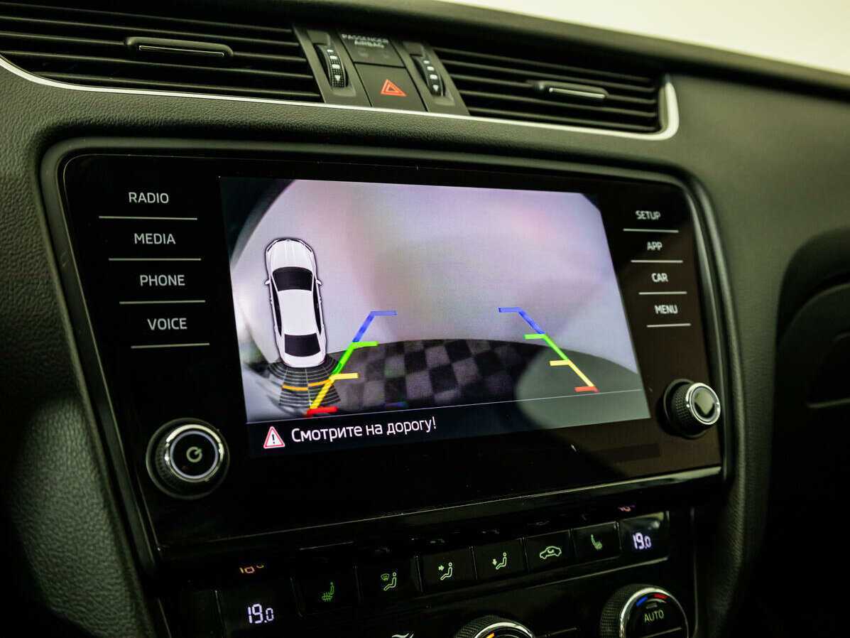 Б/У Шкода Октавия 2017 года. Фото: #14