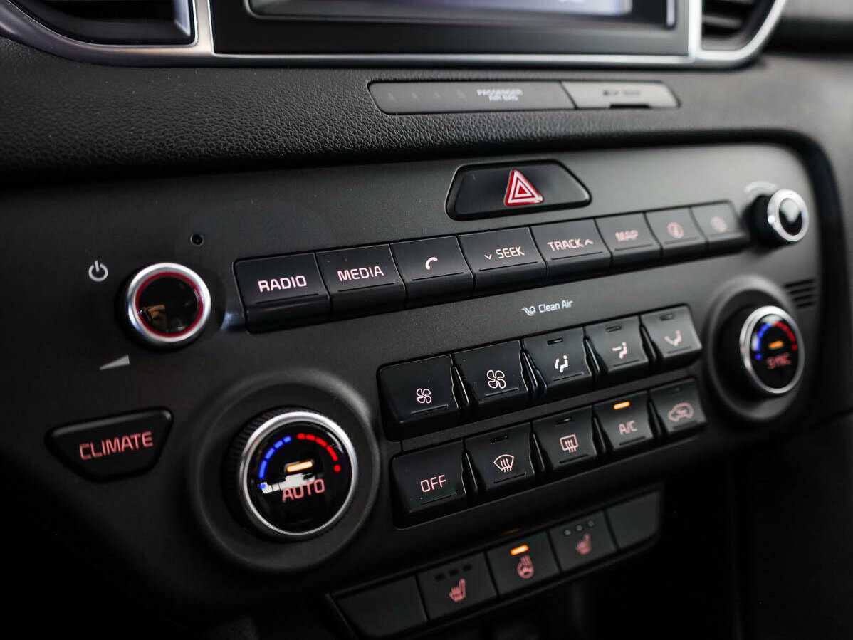 Б/У Киа Спортейдж 2017 года. Фото: #18