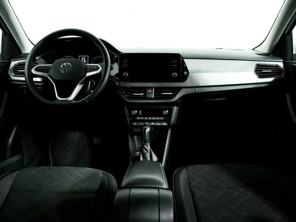 Б/У Фольксваген Поло 2021 года. Фото: #10