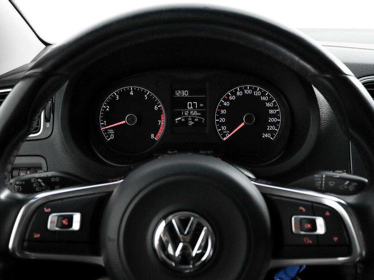 Б/У Фольксваген Поло 2020 года. Фото: #14