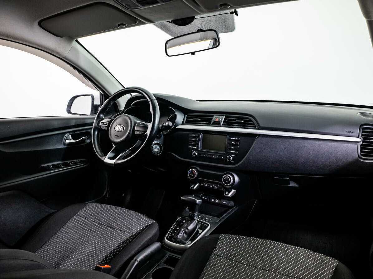 Б/У Киа Рио 2017 года. Фото: #8