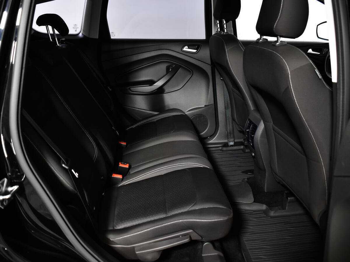 Б/У Форд Куга 2018 года. Фото: #9