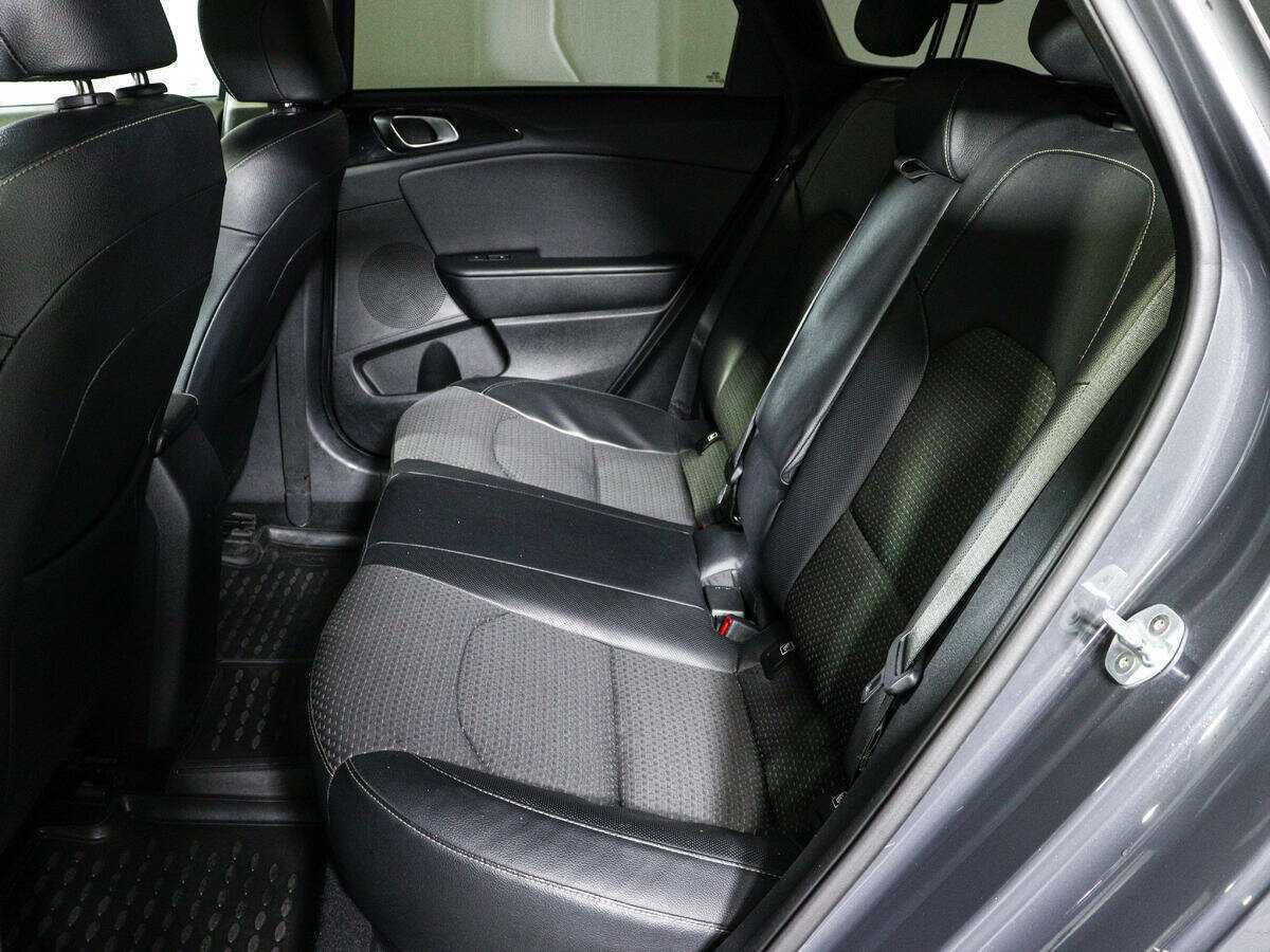 Б/У Киа Сид 2019 года. Фото: #7