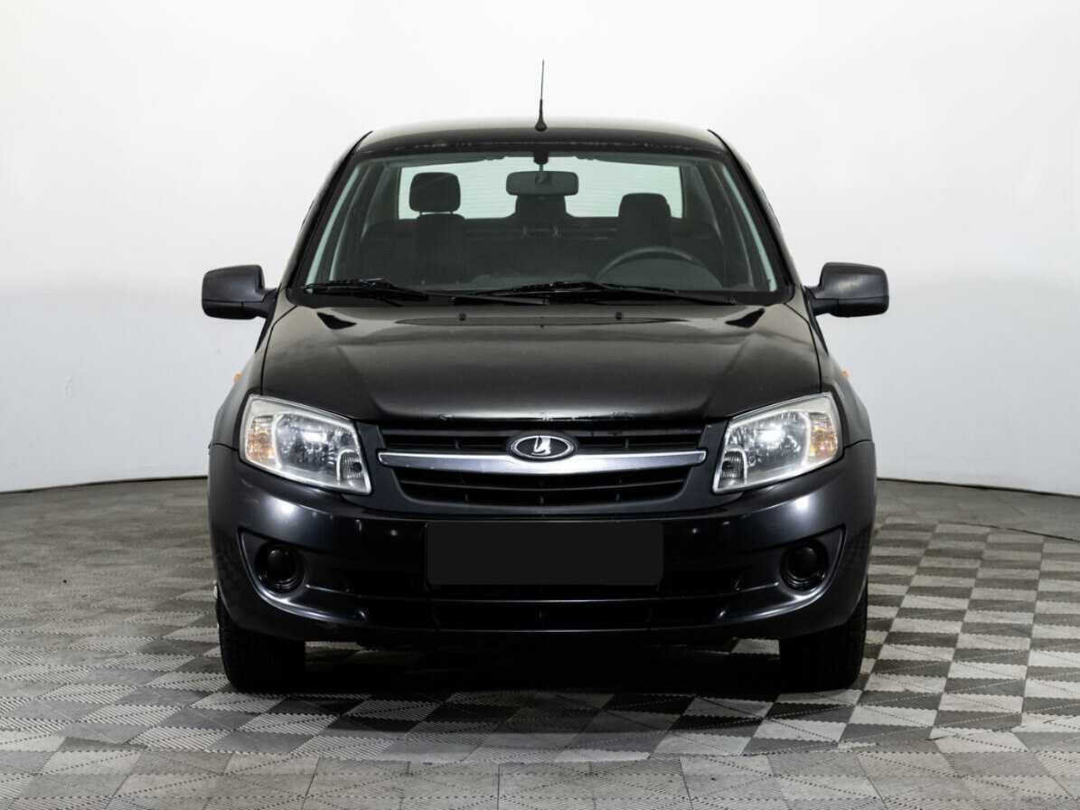 Б/У Лада (ВАЗ) Гранта 2012 года. Фото: #1