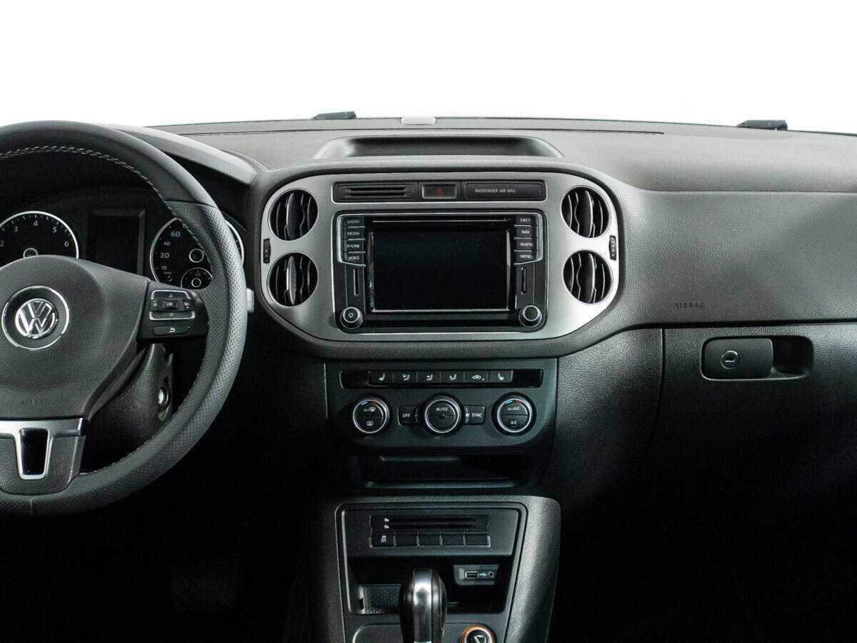 Б/У Фольксваген Тигуан 2015 года. Фото: #12