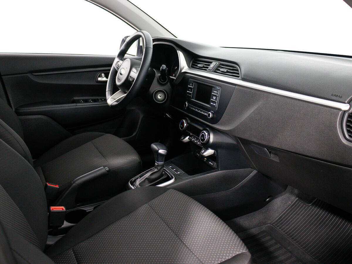 Б/У Киа Рио 2021 года. Фото: #8