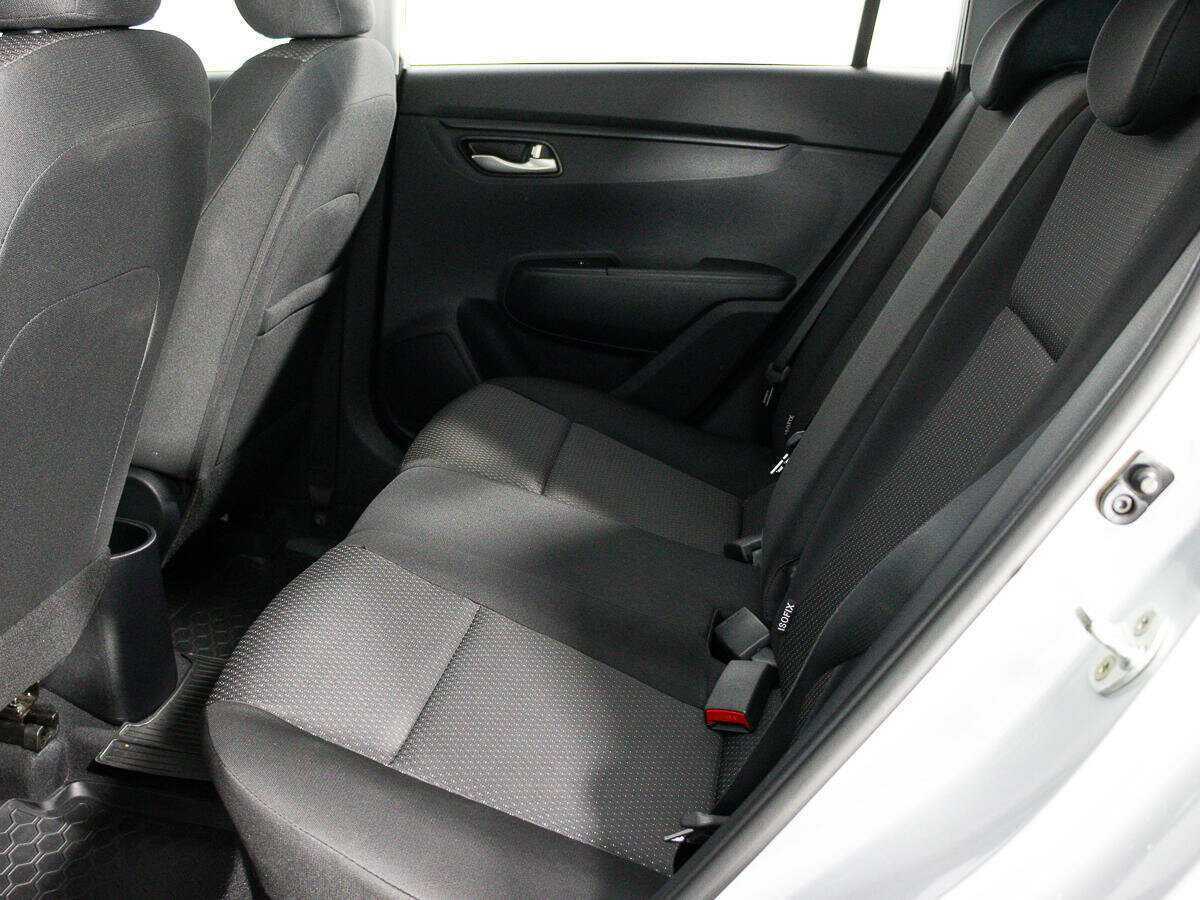 Б/У Киа Рио 2021 года. Фото: #10