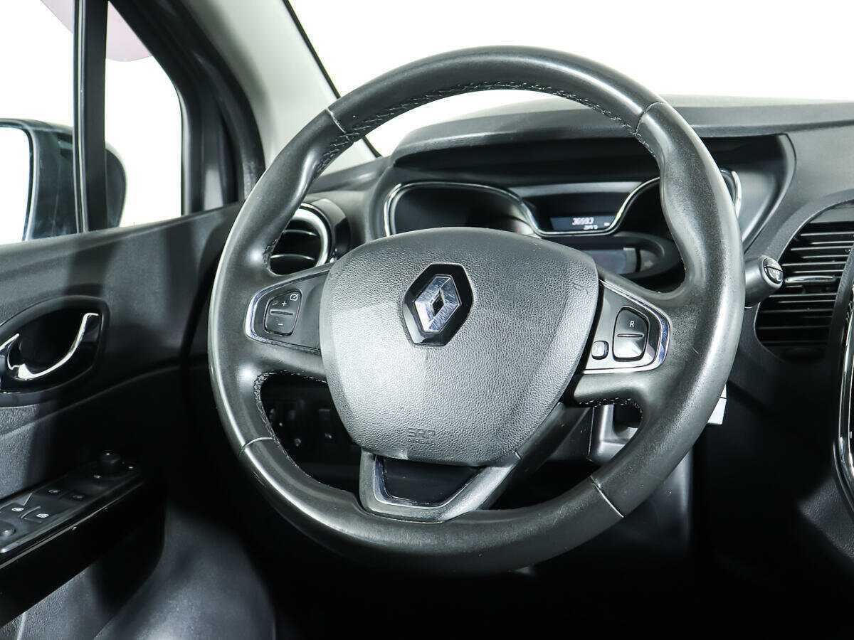 Б/У Рено Каптюр 2018 года. Фото: #13