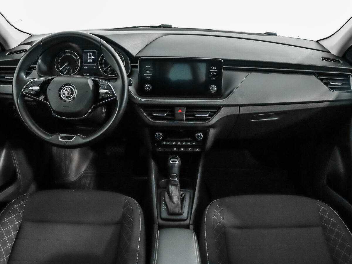 Б/У Шкода Рапид 2021 года. Фото: #11