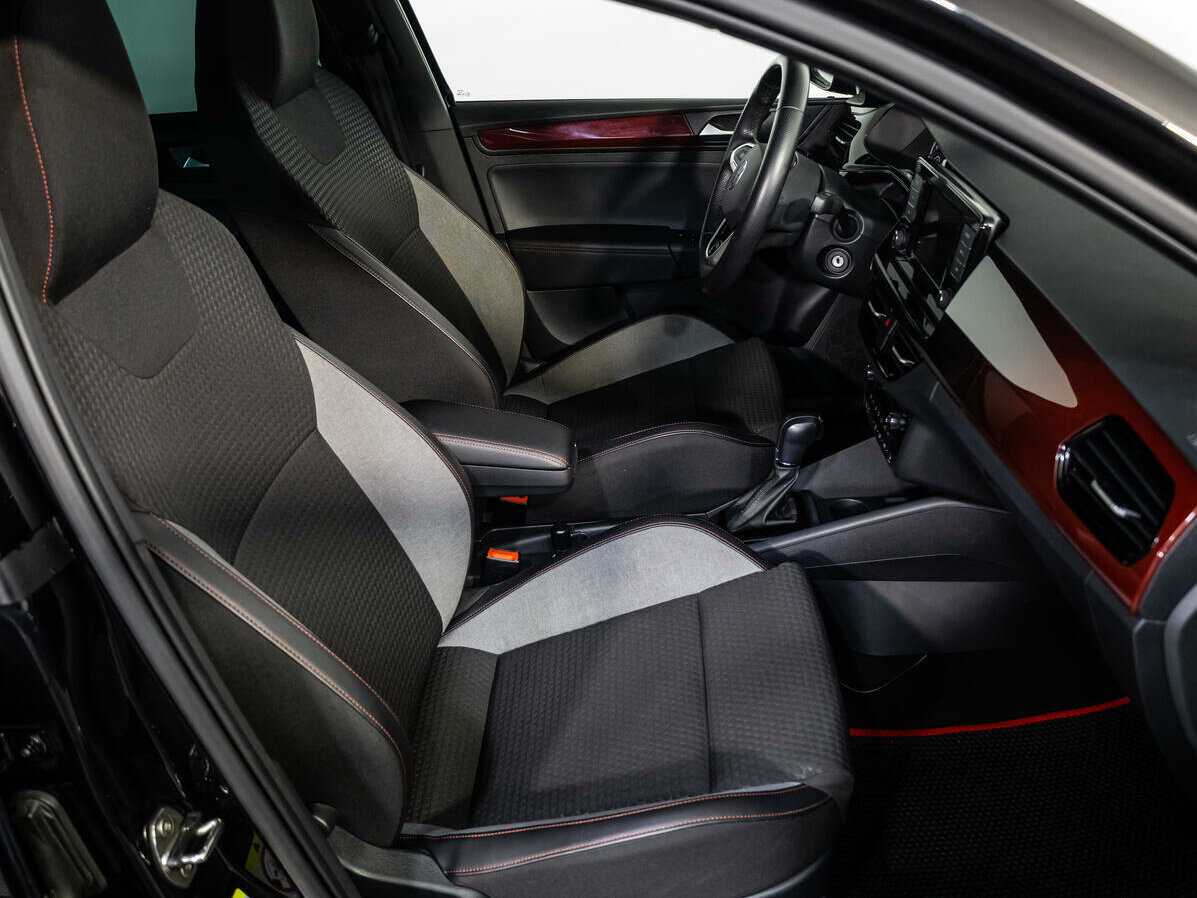 Б/У Фольксваген Поло 2021 года. Фото: #7