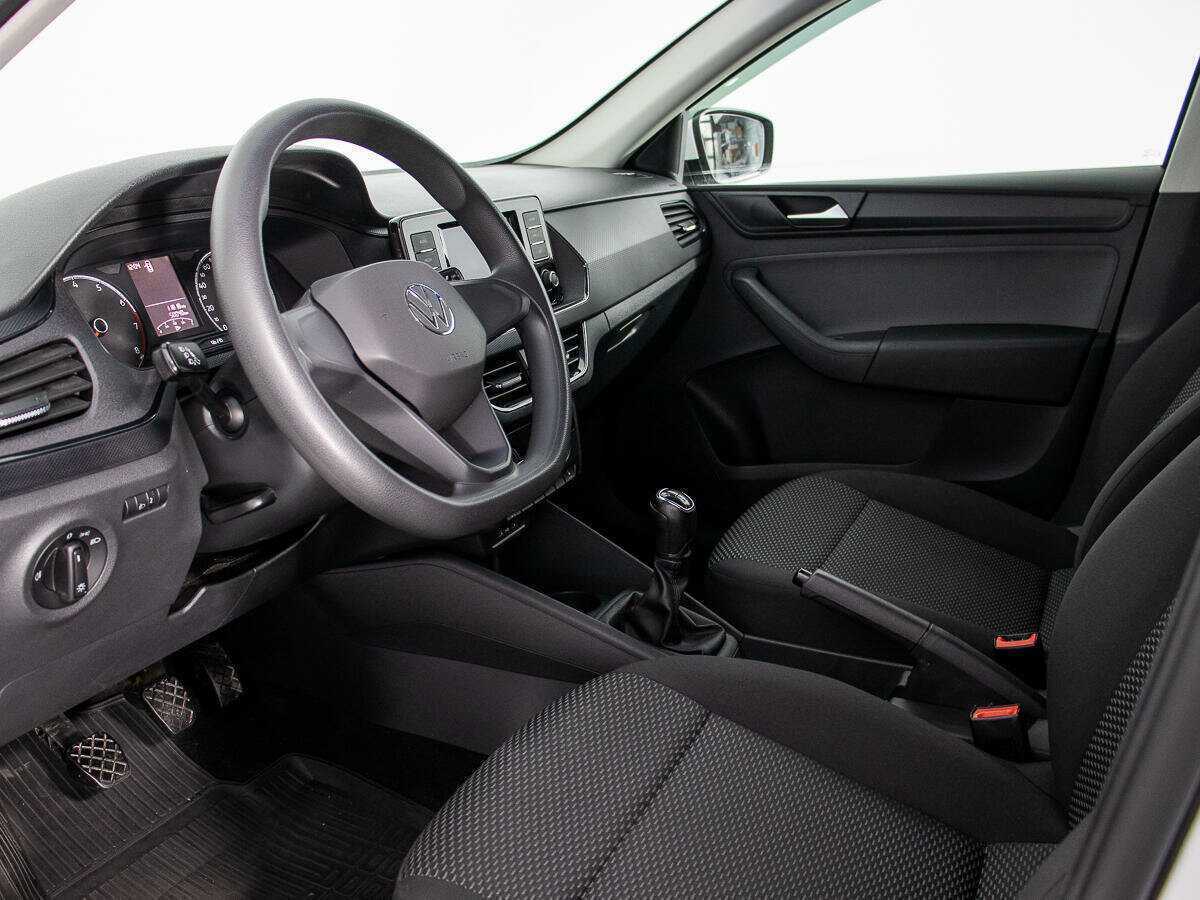 Б/У Фольксваген Поло 2020 года. Фото: #9