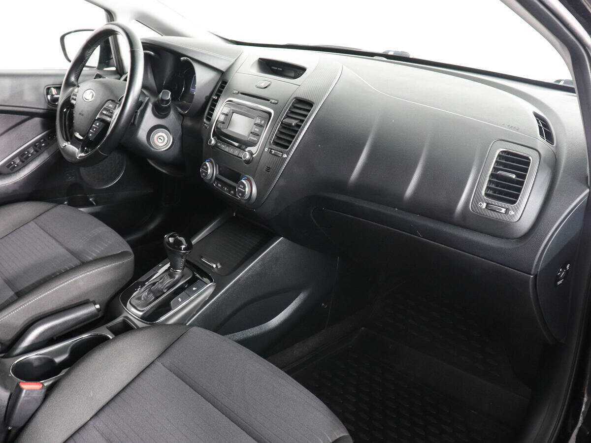 Б/У Киа Церато 2018 года. Фото: #5