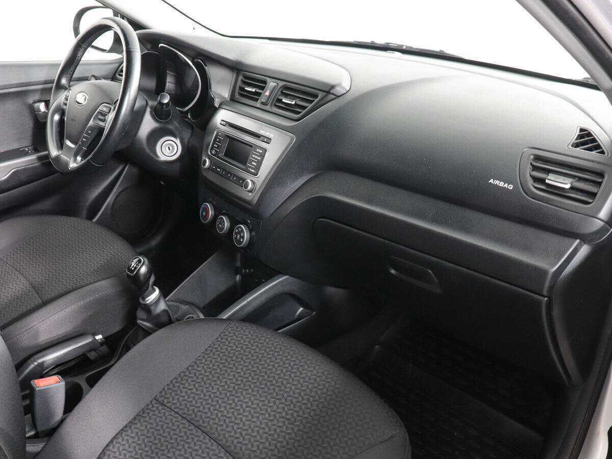 Б/У Киа Рио 2016 года. Фото: #9