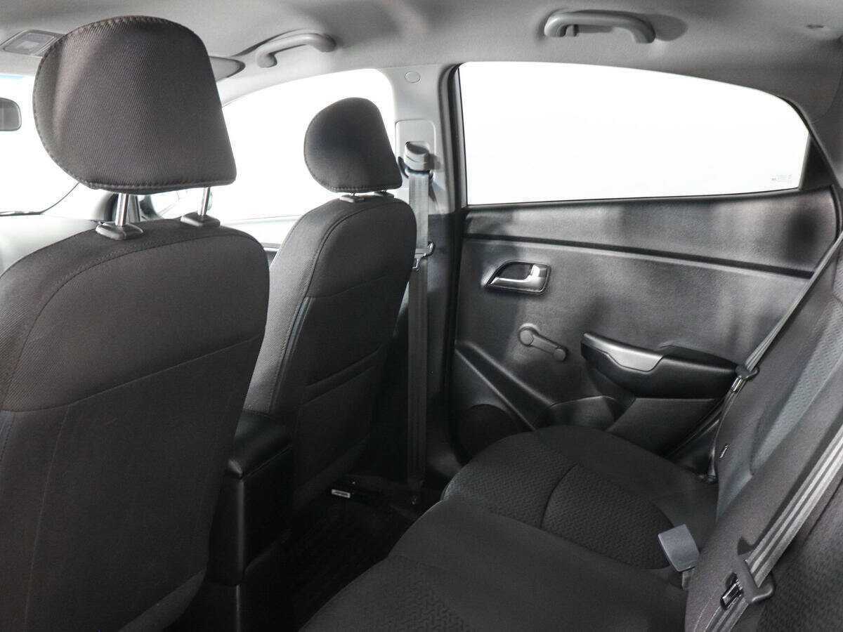 Б/У Киа Рио 2016 года. Фото: #11